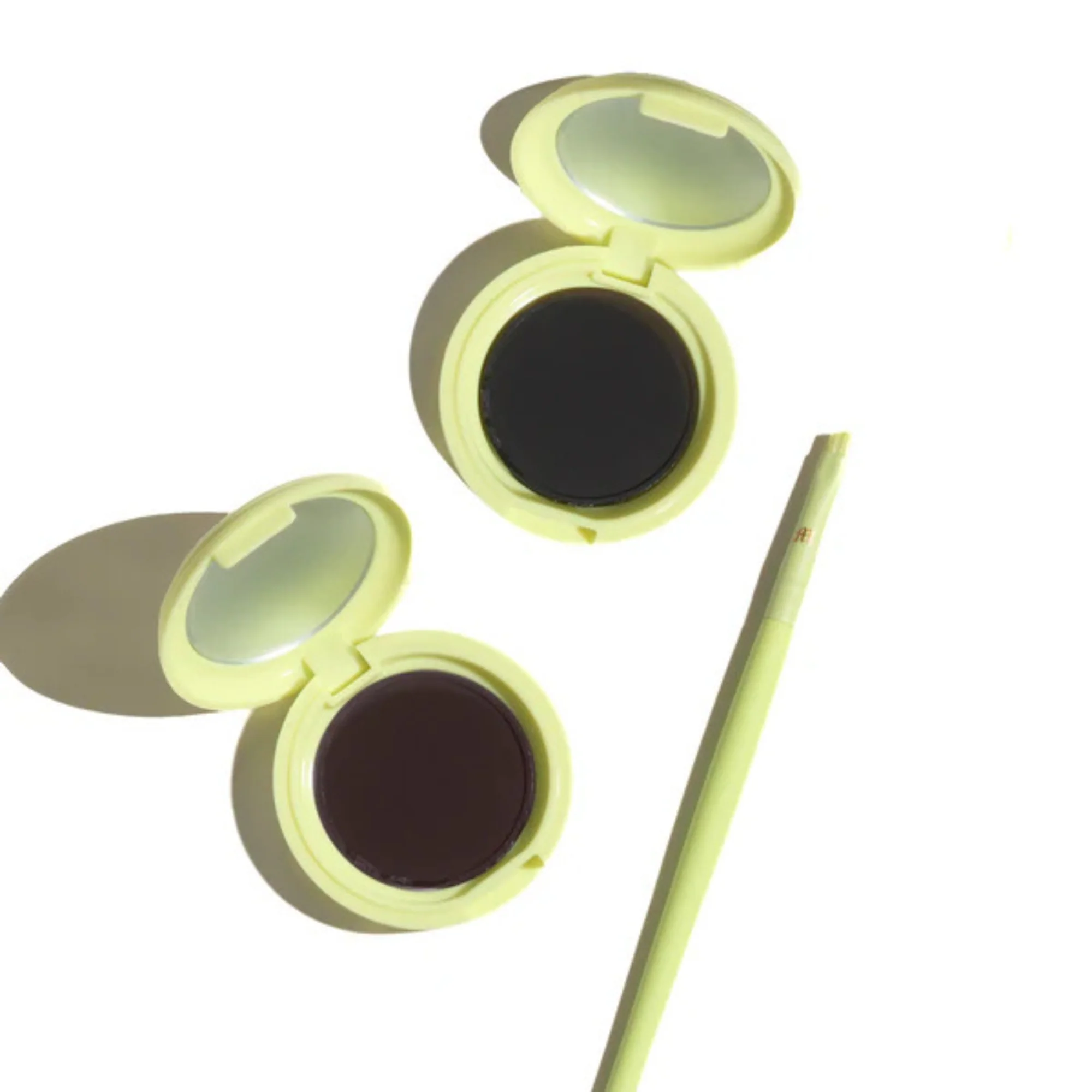 Made By Mitchell - Cake Eyeliner