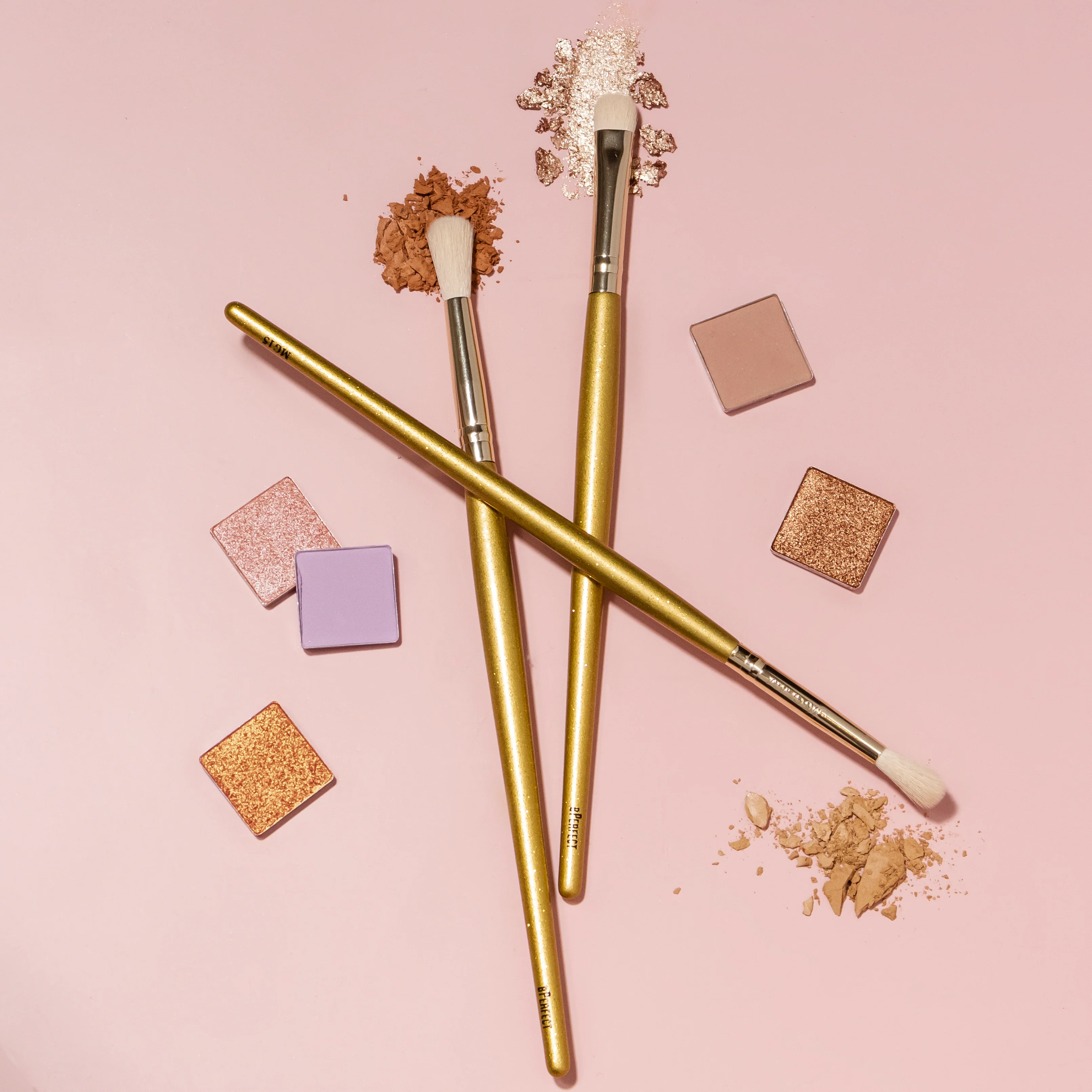 Mrs Glam - MG16 - Eyeshadow Brush - Image 3