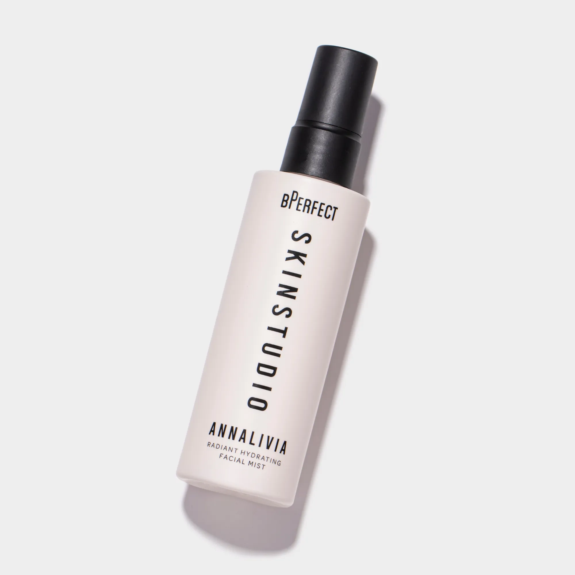 Skin Studio x Annalivia - Radiant Hydrating Facial Mist - Image 4